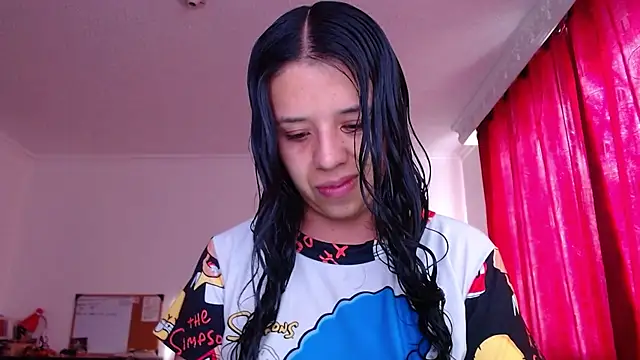 Snapshot of VALERY_MEER chatting on 23, 4, 2026 VALERY MEER online show from 23, 4, 2026