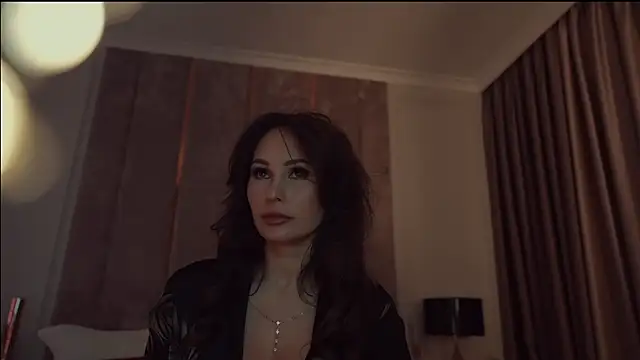 MilaDYstarlight online show from 8, 3, 2026