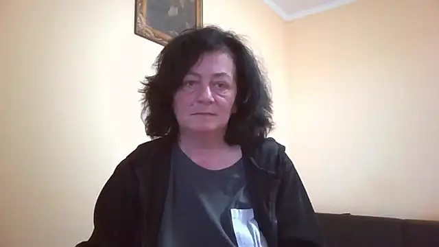Snapshot of GypsiQueen2 chatting on 20, 4, 2026 GypsiQueen2 online show from 20, 4, 2026