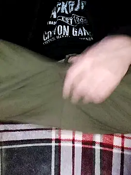 Snapshot of drivingguy chatting on 18, 12, 2025 drivingguy online show from 18, 12, 2025