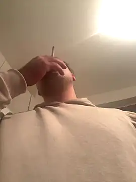 Snapshot of Lovemilf6969@xh chatting on 16, 10, 2025 Lovemilf6969xh online show from 16, 10, 2025