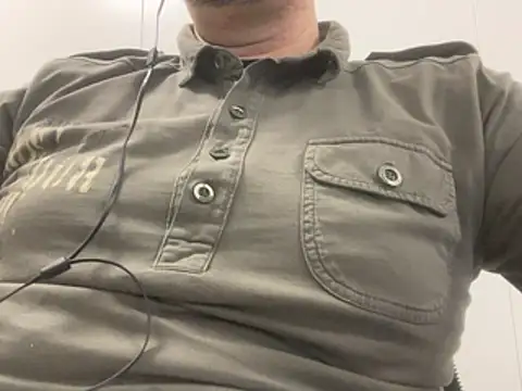  MrPrecum  online show from 5, 2, 2026