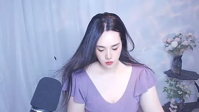 Snapshot of SHY-_-girl chatting on 14, 5, 2026 SHY- -girl online show from 14, 5, 2026