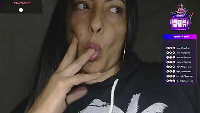 ErikaRika online show from 17, 2, 2025