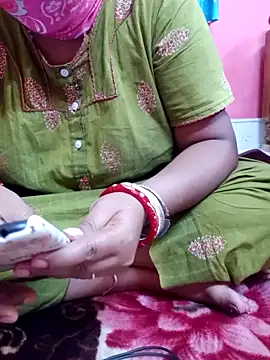 Snapshot of Bengali-boudi chatting on 20, 10, 2025 Bengali-boudi online show from 20, 10, 2025