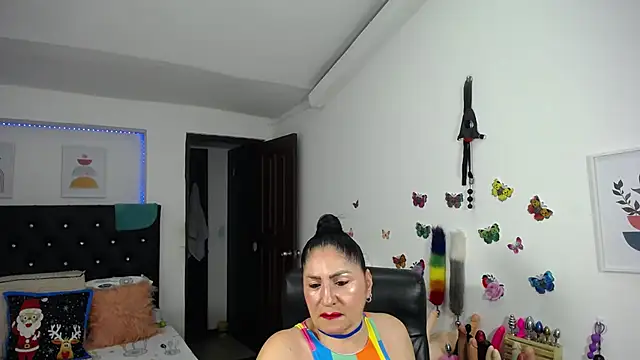 Snapshot of mature_bigboobs10 chatting on 31, 1, 2025 mature bigboobs10 online show from 31, 1, 2025