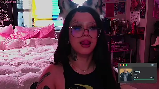 Snapshot of MissRomero chatting on 14, 3, 2026 MissRomero online show from 14, 3, 2026