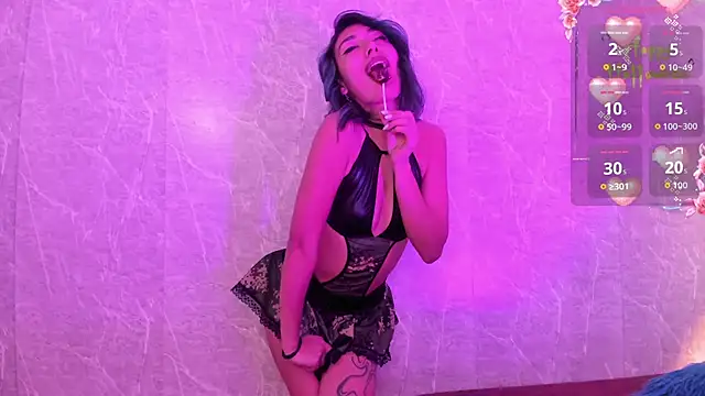 Snapshot of Scarlet_wd18 chatting on 16, 10, 2025 Scarlet wd18 online show from 16, 10, 2025