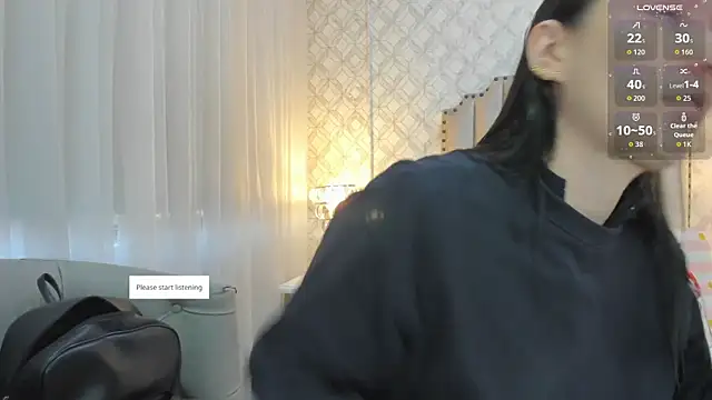 Pia Johnson  online show from 18, 4, 2026