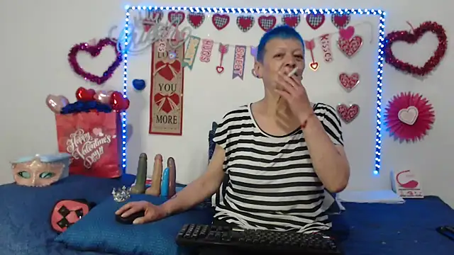 loquitaqueen011 online show from 16, 2, 2025