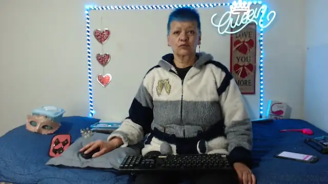 loquitaqueen011 online show from 17, 9, 2025