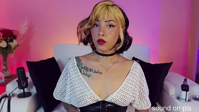 kitty pruu online show from 27, 1, 2025