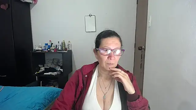 Snapshot of latin49 chatting on 31, 10, 2025 latin49 online show from 31, 10, 2025