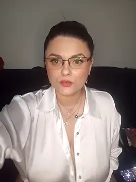 Snapshot of sweetychloelle chatting on 2, 3, 2025 sweetychloelle online show from 2, 3, 2025