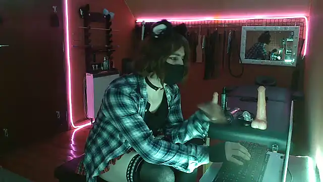 Snapshot of Ginny-the-bdsm-nympho chatting on 9, 3, 2025 Ginny-the-bdsm-nympho online show from 9, 3, 2025