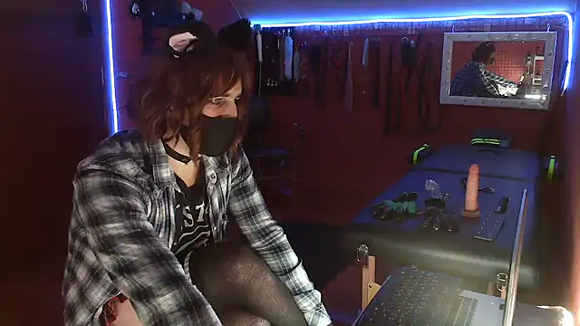 Snapshot of Ginny-the-bdsm-nympho chatting on 2, 10, 2025 Ginny-the-bdsm-nympho online show from 2, 10, 2025