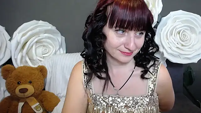 NinaFlawlees online show from 12, 10, 2025