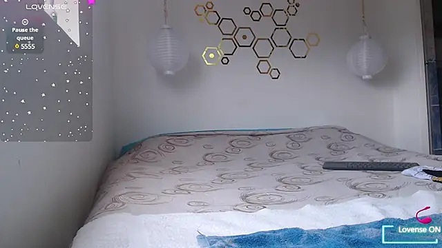 adriscute online show from 10, 2, 2025