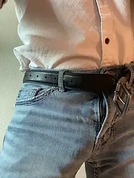 Snapshot of Stratus3031 chatting on 12, 12, 2024 Stratus3031 online show from 12, 12, 2024