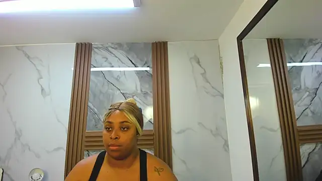 HannyMansonh online show from 26, 2, 2025