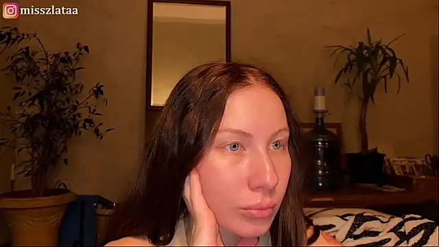 Snapshot of elfess chatting on 13, 11, 2025 elfess online show from 13, 11, 2025