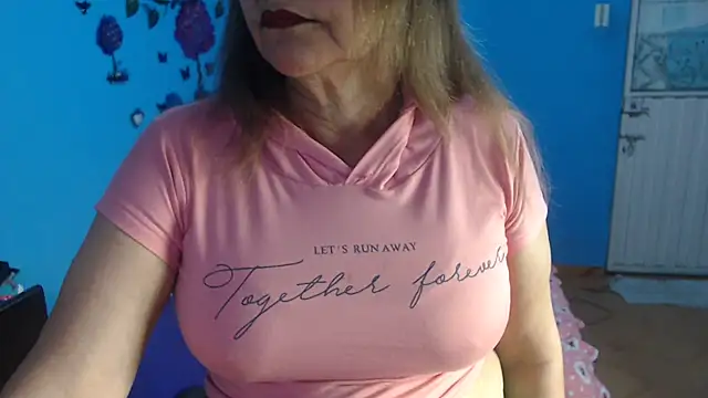 Snapshot of milfeddy_ chatting on 5, 12, 2024 milfeddy online show from 5, 12, 2024