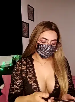 Snapshot of Bayan-Queen chatting on 16, 3, 2025 Bayan-Queen online show from 16, 3, 2025