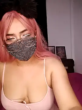 Snapshot of Bayan-Queen chatting on 20, 9, 2025 Bayan-Queen online show from 20, 9, 2025