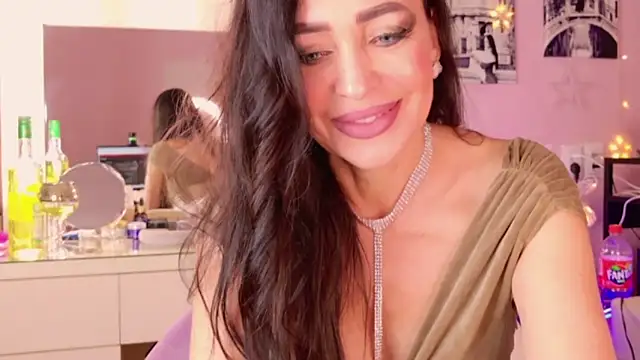 Snapshot of NaomiBlack35 chatting on 25, 12, 2024 NaomiBlack35 online show from 25, 12, 2024