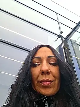 LeticiaWoods online show from 3, 3, 2026