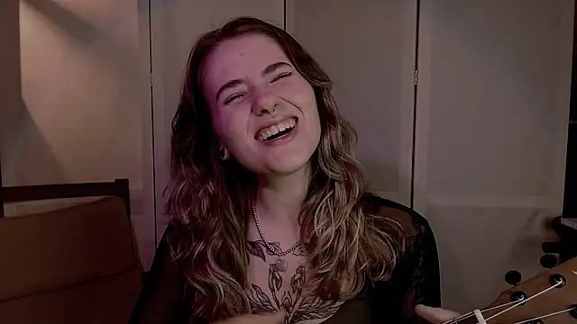 Snapshot of risha_laas chatting on 18, 12, 2024 risha laas online show from 18, 12, 2024