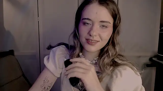 Snapshot of risha_laas chatting on 23, 1, 2025 risha laas online show from 23, 1, 2025