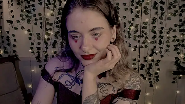 Snapshot of risha_laas chatting on 14, 2, 2025 risha laas online show from 14, 2, 2025