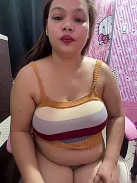 Snapshot of shaira4u chatting on 23, 6, 2026 shaira4u online show from 23, 6, 2026
