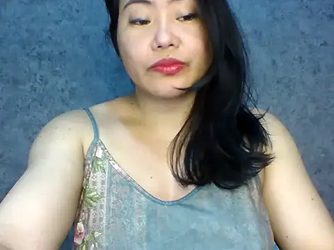 SexiestAries online show from 14, 10, 2025