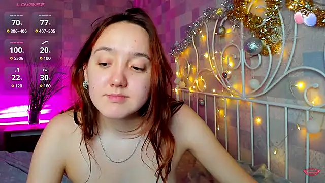 Snapshot of Fera1_Berry chatting on 14, 12, 2024 Fera1 Berry online show from 14, 12, 2024
