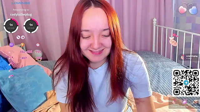 Snapshot of Fera1_Berry chatting on 26, 10, 2025 Fera1 Berry online show from 26, 10, 2025