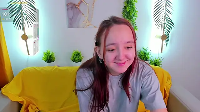 Snapshot of Fera1_Berry chatting on 10, 11, 2025 Fera1 Berry online show from 10, 11, 2025