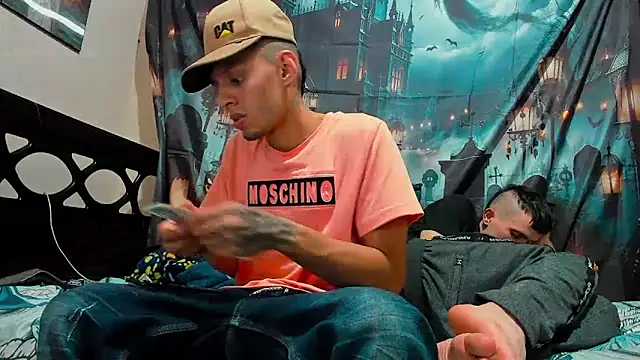 Snapshot of davidlatin66 chatting on 8, 11, 2025 davidlatin66 online show from 8, 11, 2025