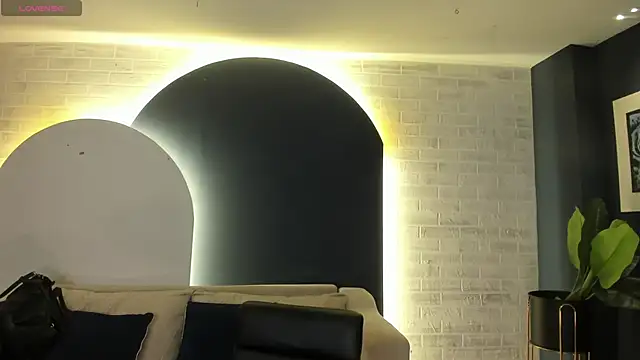 EveBensonX online show from 22, 3, 2025