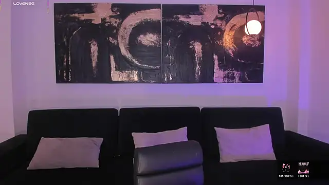 Snapshot of EveBensonX chatting on 17, 2, 2026 EveBensonX online show from 17, 2, 2026