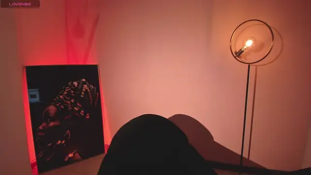 Snapshot of EveBensonX chatting on 27, 2, 2026 EveBensonX online show from 27, 2, 2026