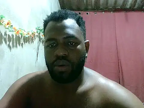 Snapshot of 2ocmaxi chatting on 13, 10, 2025 2ocmaxi online show from 13, 10, 2025