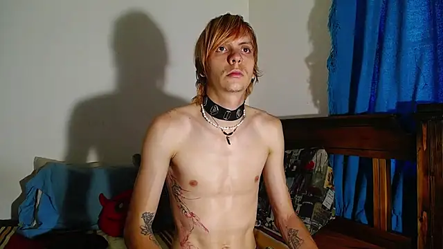 Snapshot of Twink_Temptation chatting on 13, 4, 2026 Twink Temptation online show from 13, 4, 2026