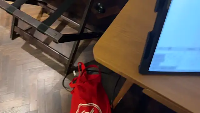 Snapshot of kinesias69 chatting on 10, 9, 2025 kinesias69 online show from 10, 9, 2025