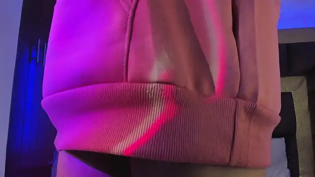  Jessy Moon  online show from 4, 1, 2025