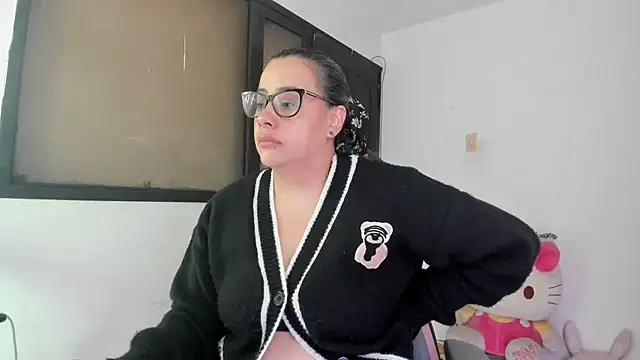 smile sweetpao online show from 26, 2, 2025