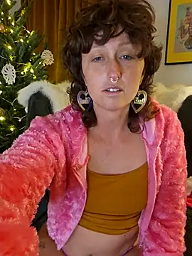 mossy kiss online show from 18, 12, 2025