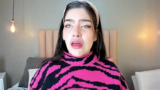 Alexa Thaylor  online show from 29, 1, 2025