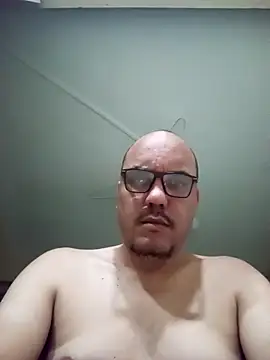 RobertoBuzios22 online show from 21, 10, 2025